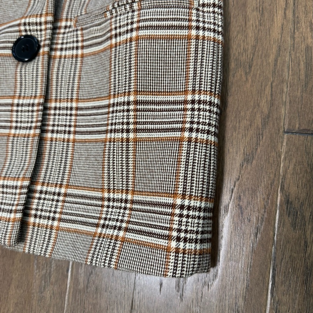 Urban Outfitters Double-Breasted Plaid Blazer - Picture 11 of 15